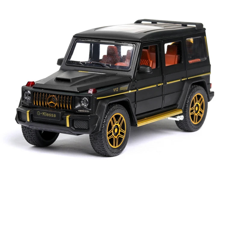 1/24 G63 G65 Alloy Pink Car Model Diecasts & Toy Metal Off-road Vehicles Model Simulation Sound and Light Collection Kids Gifts