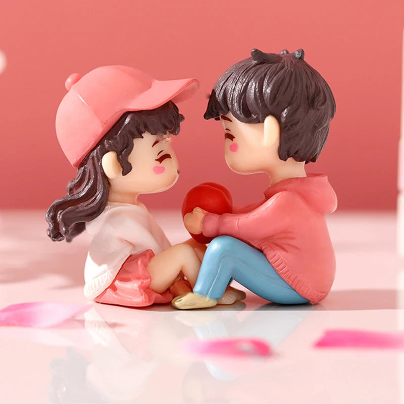 Mini Cute Figurines Couple lover Miniature Wedding Gift Miniature Landscape Ornaments Fairy Garden Bonsai DollHouse Decorations