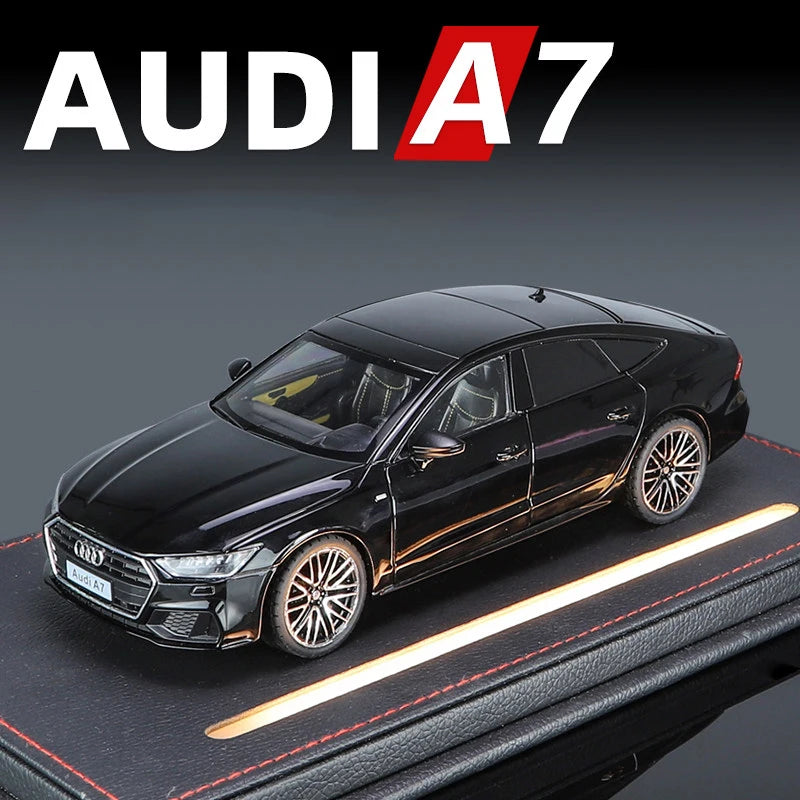 1:24 Audi A7 Alloy Toy Car Model Wheel Steering Sound and Light Children's Toy Collectibles Birthday Gift