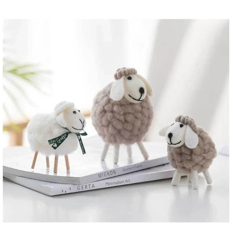 Handmade wool felt filled sheep small ornaments creative ins bedroom desktop home furnishings statue miniature crafts pendant