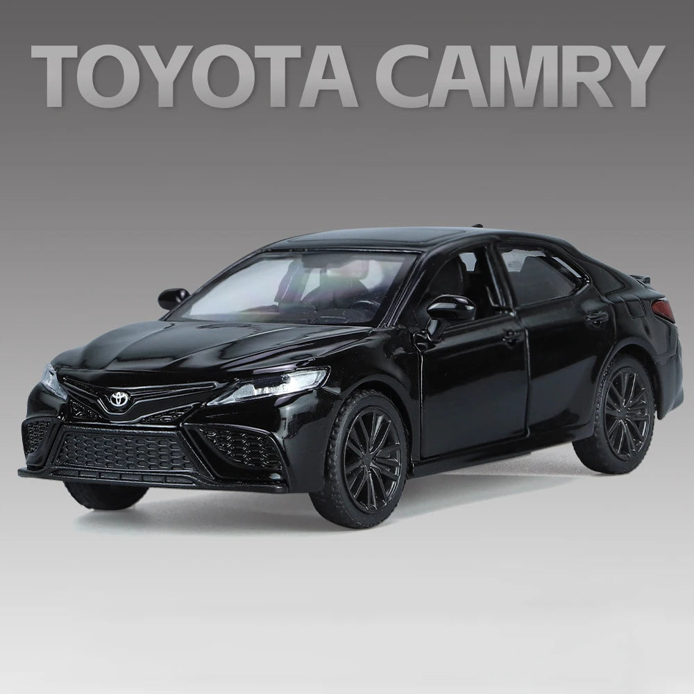 1:36 Toyota Camry Alloy Car Diecasts & Toy Vehicles Car Model Miniature Scale Model Car