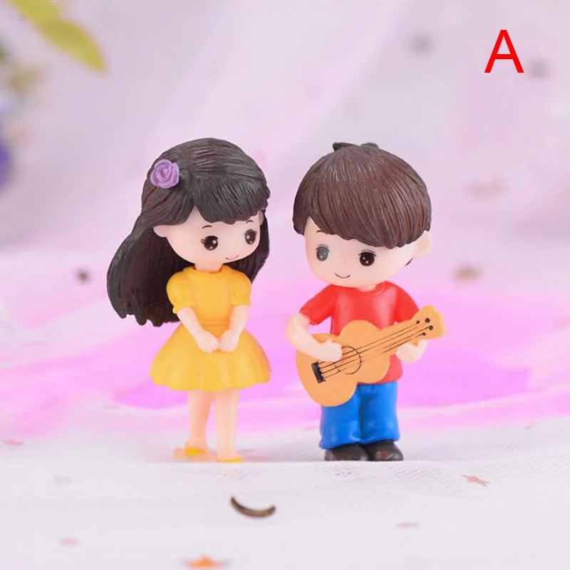 Mini Cute Figurines Couple lover Miniature Wedding Gift Miniature Landscape Ornaments Fairy Garden Bonsai DollHouse Decorations