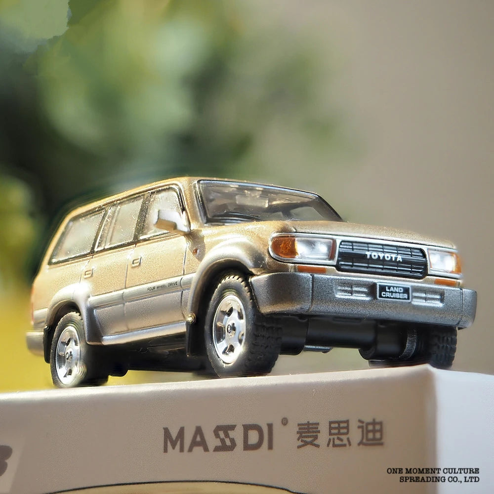 1/64 Toyota Land Cruiser LC80 LC300 Alloy Car Model Diecast Metal Toy Mini Car Vehicle Model Simulation Children Gift Decoration