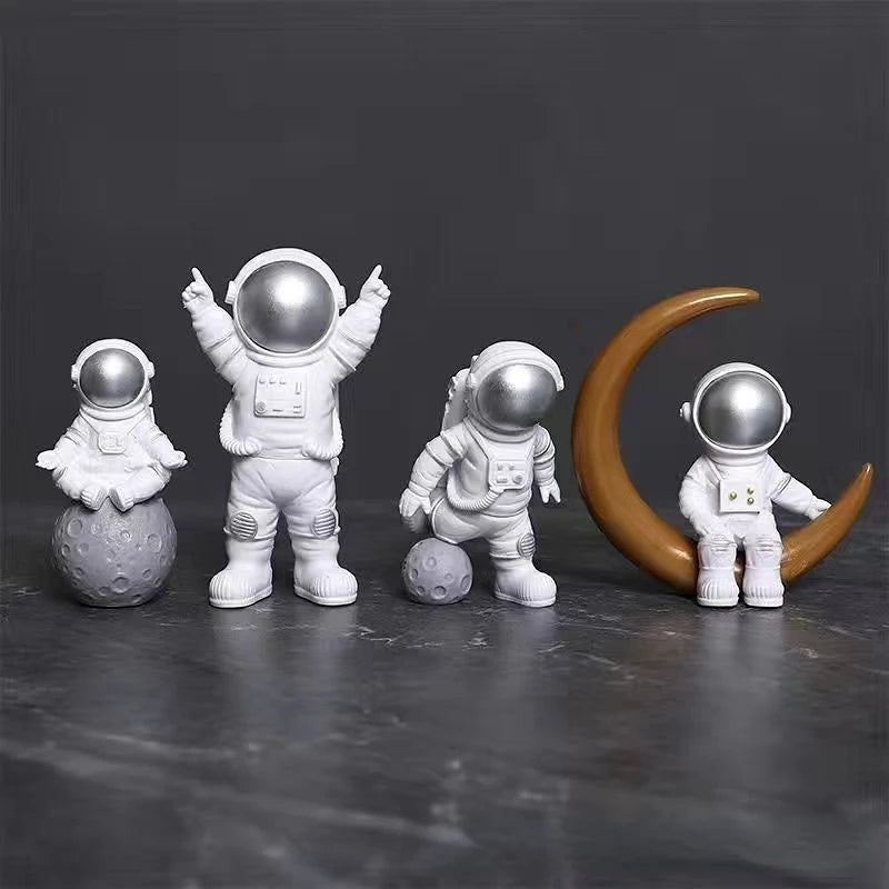 Astronaut Figure Statue Figurine Spaceman Sculpture Educational Toy Desktop Home Decoration Astronaut Model For Kids Gift