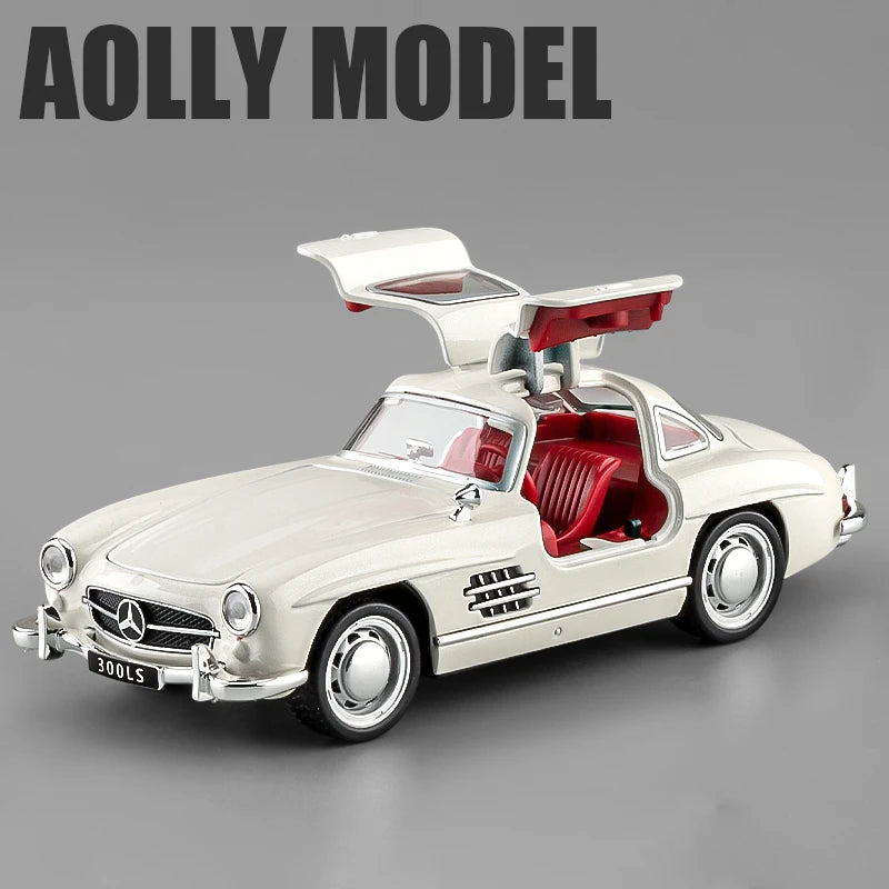 1:32 Mercedes-Benz 300SL Alloy Car Model Sound and Light Pull Back Children's Toy Collectibles Birthday gift