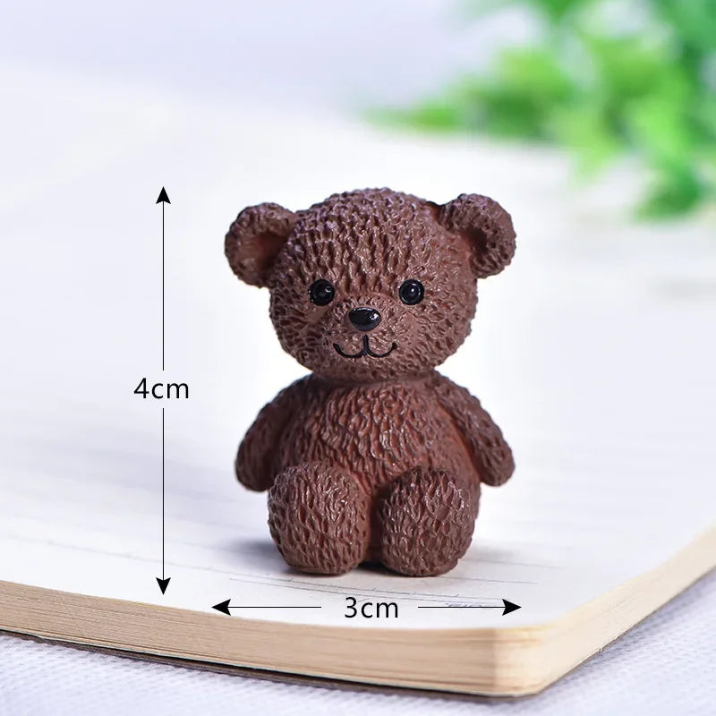 Resin Kawaii Bear Figurines Miniature Craft Fairy Garden Ornament Miniature Dollhouse Home Decoration Accessories Hot Sale