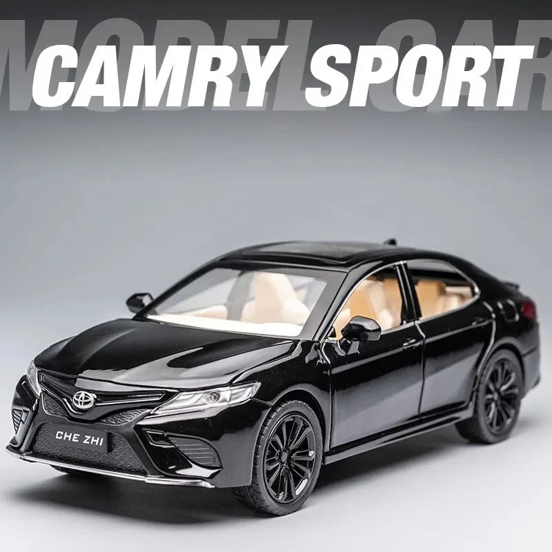 1:24 Toyota Camry Alloy Car Model Toys Metal Diecast High Simulation Strong Vehicle Model Sound Light Toy For Boys Birthday Gift