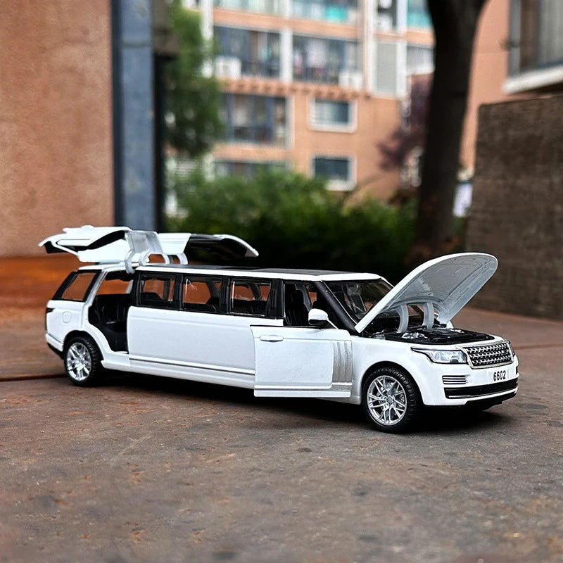 1:32 Rover Range rover Lengthen Alloy Limousine Metal Diecast Car Model Pull Back Flashing Musical Kids Toy Vehicles Gift