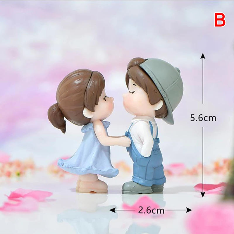 Mini Cute Figurines Couple lover Miniature Wedding Gift Miniature Landscape Ornaments Fairy Garden Bonsai DollHouse Decorations