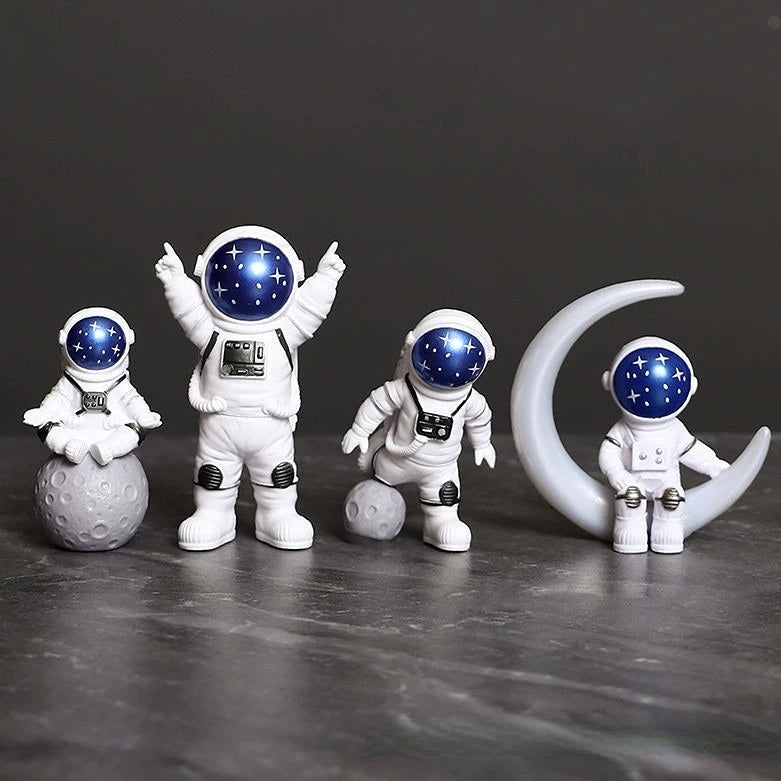 Astronaut Figure Statue Figurine Spaceman Sculpture Educational Toy Desktop Home Decoration Astronaut Model For Kids Gift