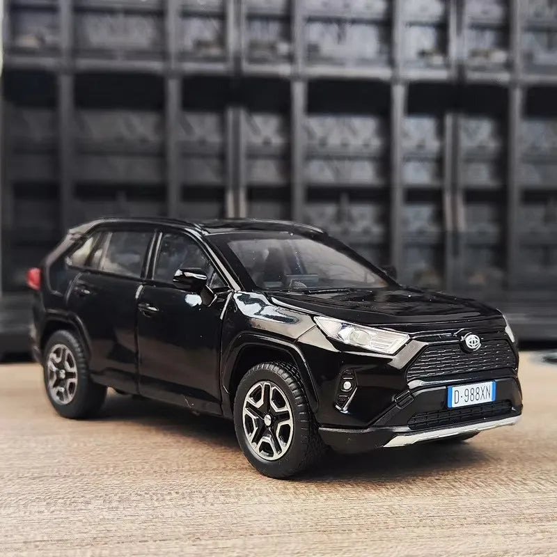 New 1:32 Toyota RAV4 SUV 2023 Alloy Die Cast Toy Car Model Sound and Light Pull Back Children's Toy Collectibles Birthday Gft