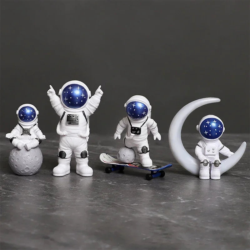 4 pcs Astronaut Figure Statue Figurine Spaceman Sculpture Home Decoration Desktop Astronaut Miniatures Kids Gift Model Toy