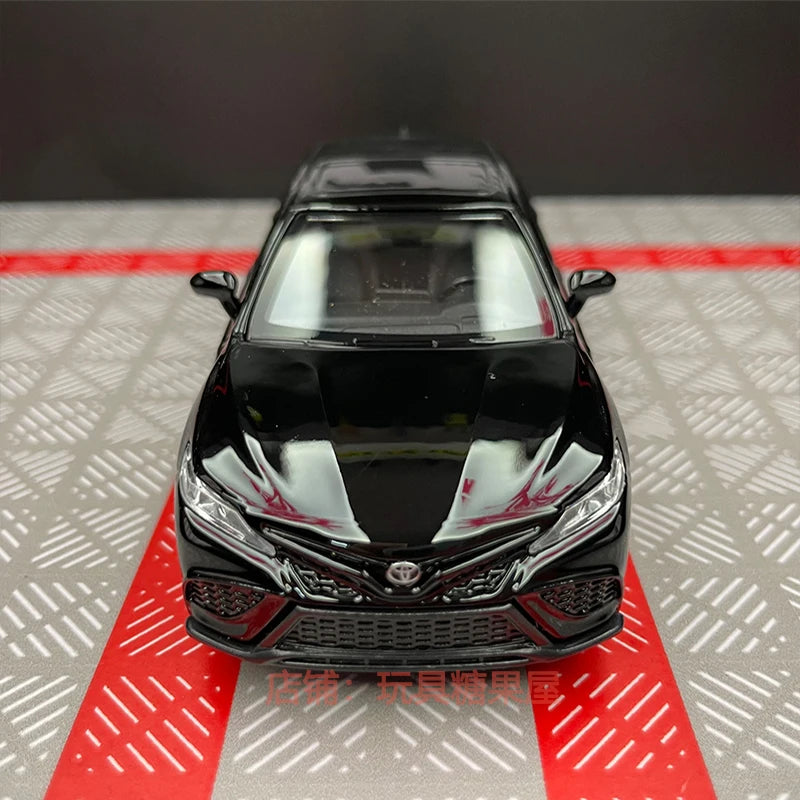 1:36 Toyota Camry Alloy Car Diecasts & Toy Vehicles Car Model Miniature Scale Model Car