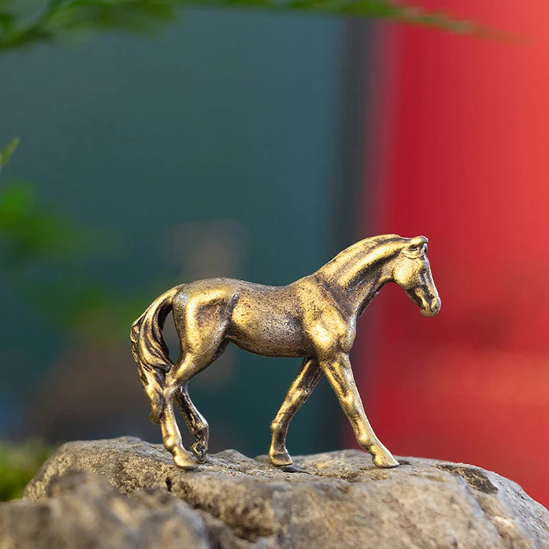 Antique Brass Solid Long Tail Horse Figurine Miniature Feng Shui Ornament Copper Zodiac Animal Mini Desktop Decoration Craft New