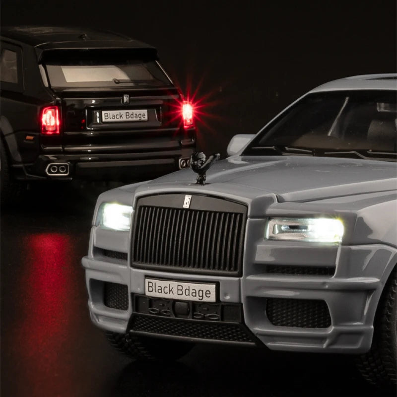 1/32 Rolls Royce SUV Cullinan Alloy Luxy Car Model Diecast Metal Toy Vehicles Car Model Simulation Sound and Light Kids Toy Gift