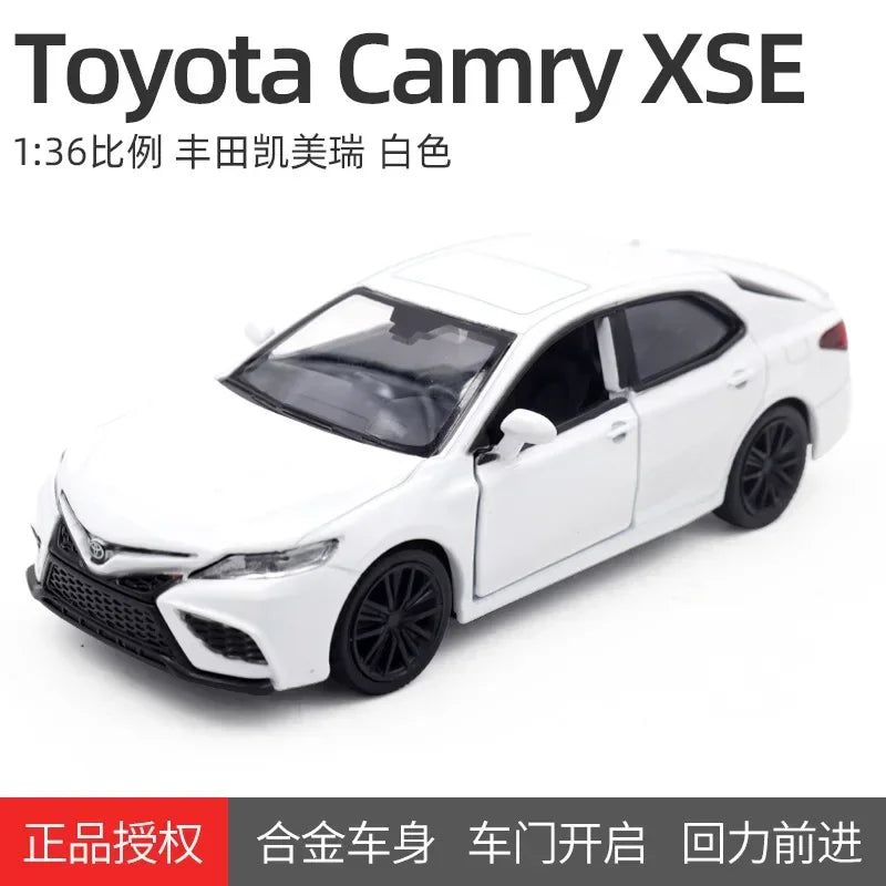 New 1:36 Toyota Camry XSE Alloy Car Diecasts & Toy Vehicles Car Model Miniature Scale Model Car Collect gifts