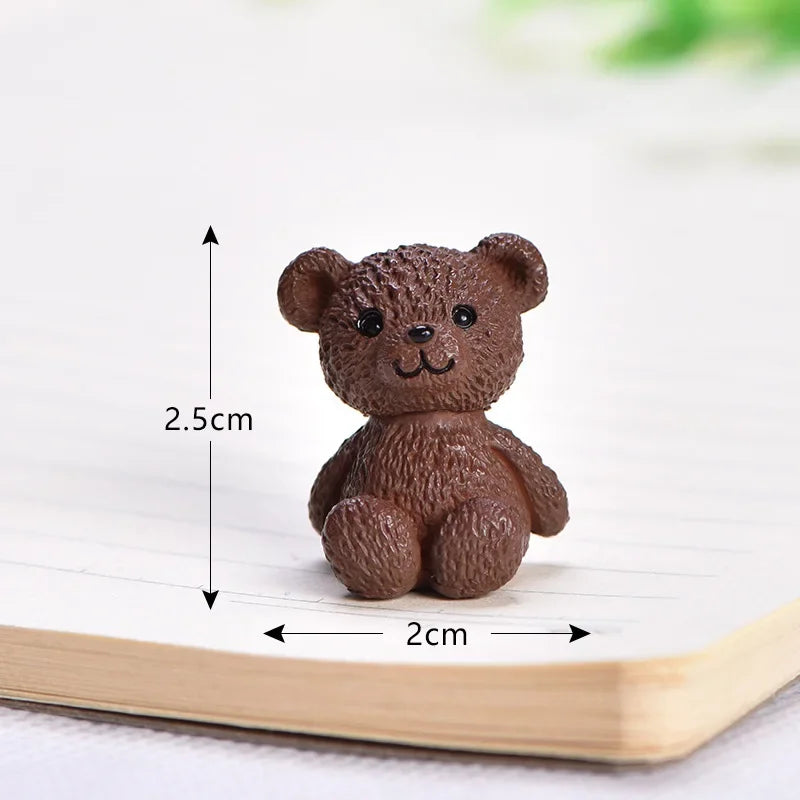 Resin Kawaii Bear Figurines Miniature Craft Fairy Garden Ornament Miniature Dollhouse Home Decoration Accessories Hot Sale