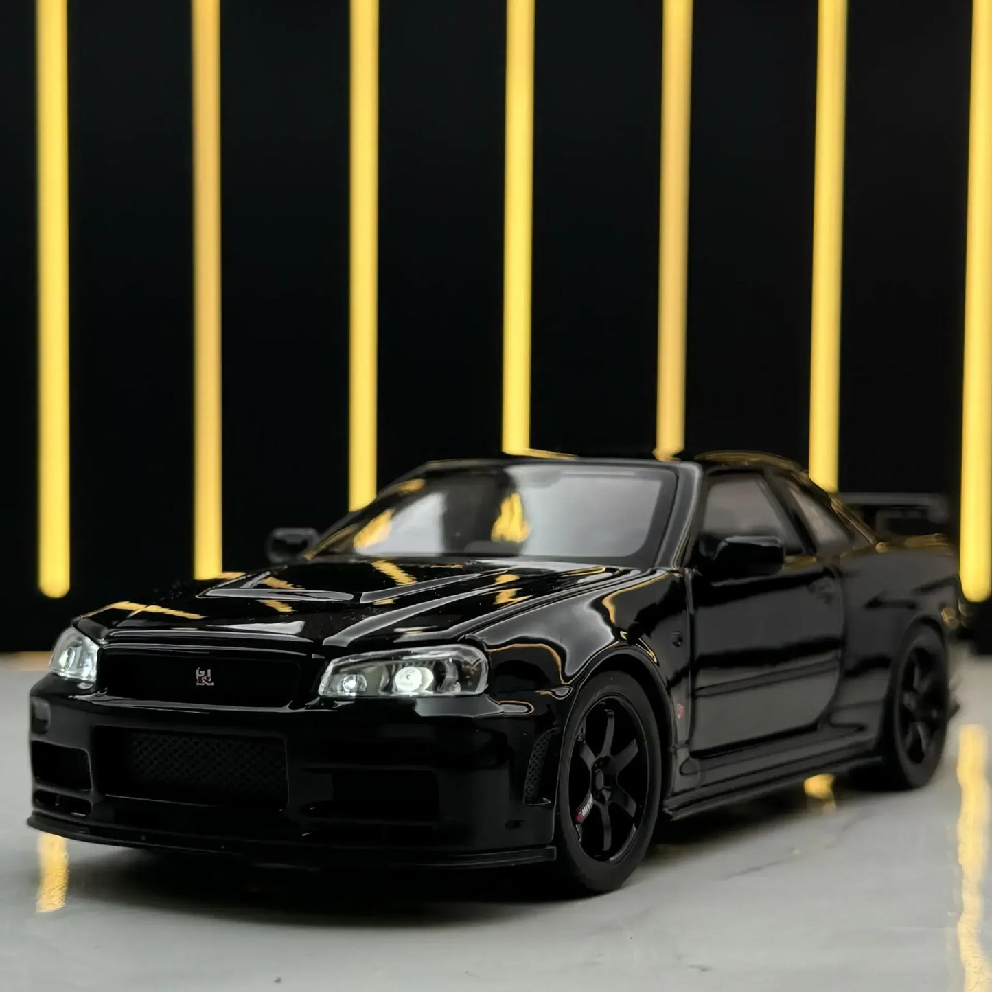 1:32 Nissan Skyline GTR R34 Alloy Scale Model Car Diecast Metal Vehicle Sound＆Light Collectible Children Toy Gifts