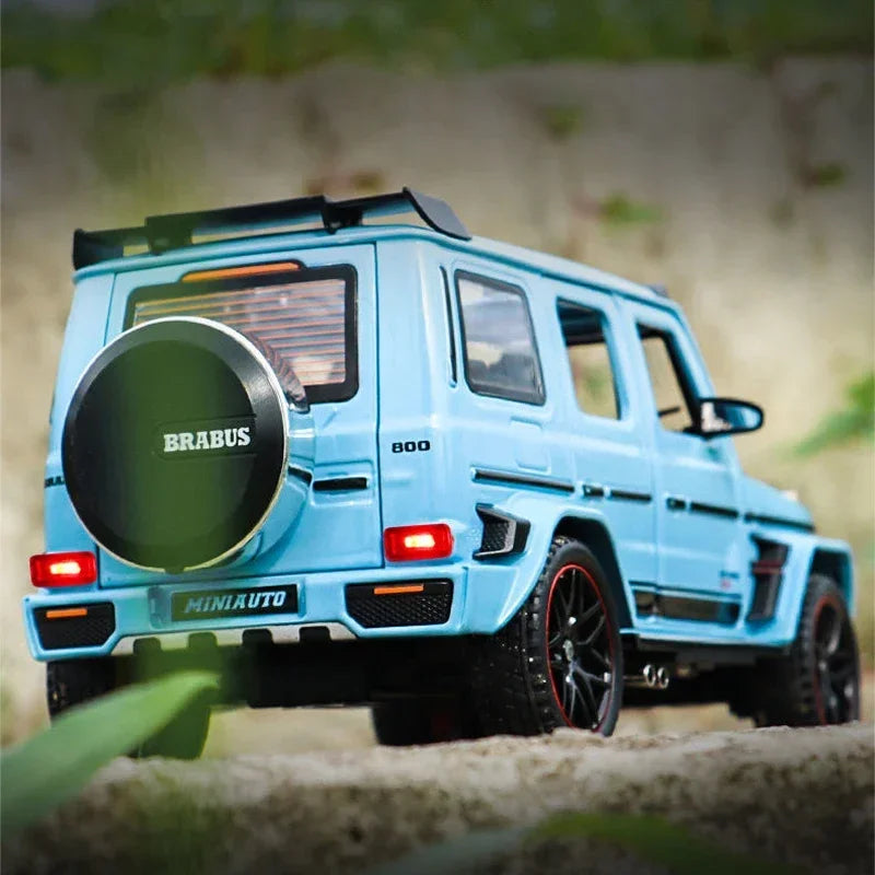 1:24 Mercedes Benz BRABUS G800 High Simulation Diecast Metal Alloy Model car Sound Light Pull Back Collection Kids Toy Gift