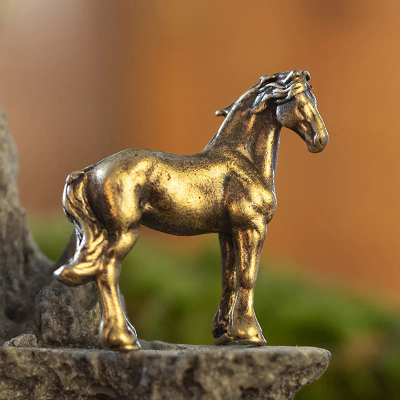 Antique Brass Solid Long Tail Horse Figurine Miniature Feng Shui Ornament Copper Zodiac Animal Mini Desktop Decoration Craft New