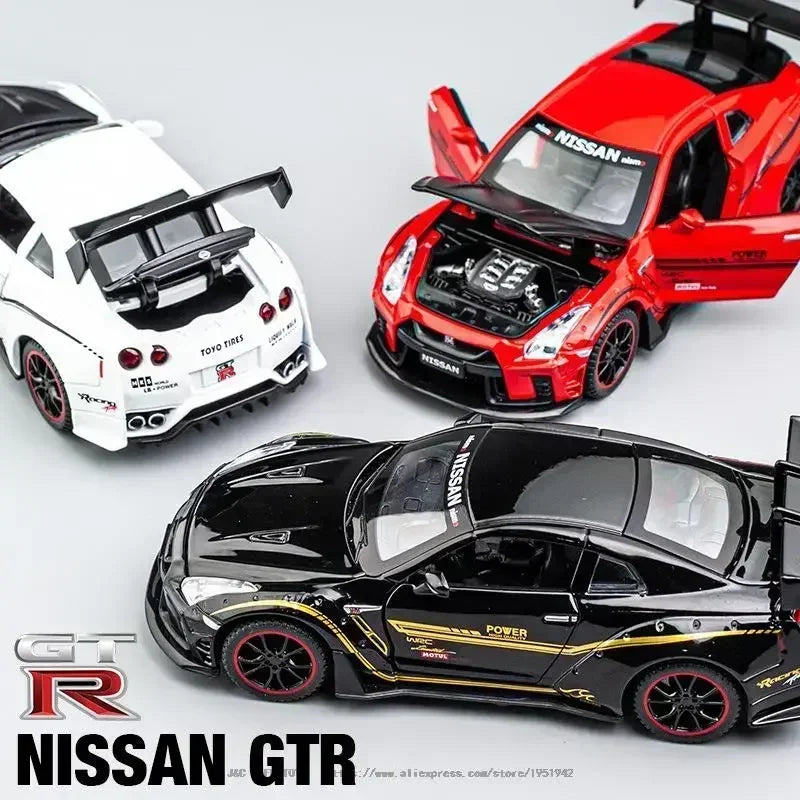 1:32 NISSAN GTR R35 Sports Car Alloy Car Model Diecasts & Toy Vehicles Toy Cars Simulation Kid Toys For Children Gifts Toy