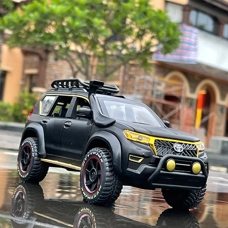 1:24 Toyota Prado SUV Alloy Car Model Diecast Metal Toy Modified Off-road Vehicles Car Model Simulation Collection Kids Toy Gift