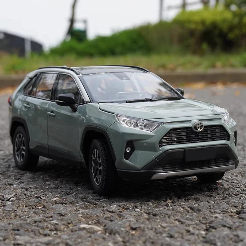 1:32 RAV4 SUV Alloy Car Model Diecast Metal Toy Vehicles Car Model High Simulation Sound and Light Collection Childrens Toy Gift