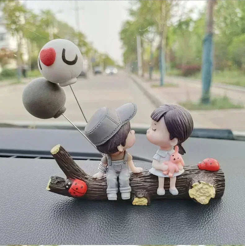 Anime Car Interior Decoration Cute Kissing Couple Action Figure Auto Dashboard Decoration for Car Accessories Interior Woman