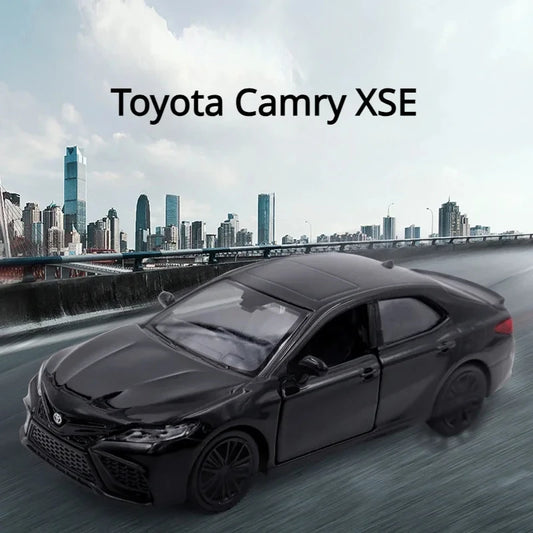 New 1:36 Toyota Camry XSE Alloy Car Diecasts & Toy Vehicles Car Model Miniature Scale Model Car Collect gifts