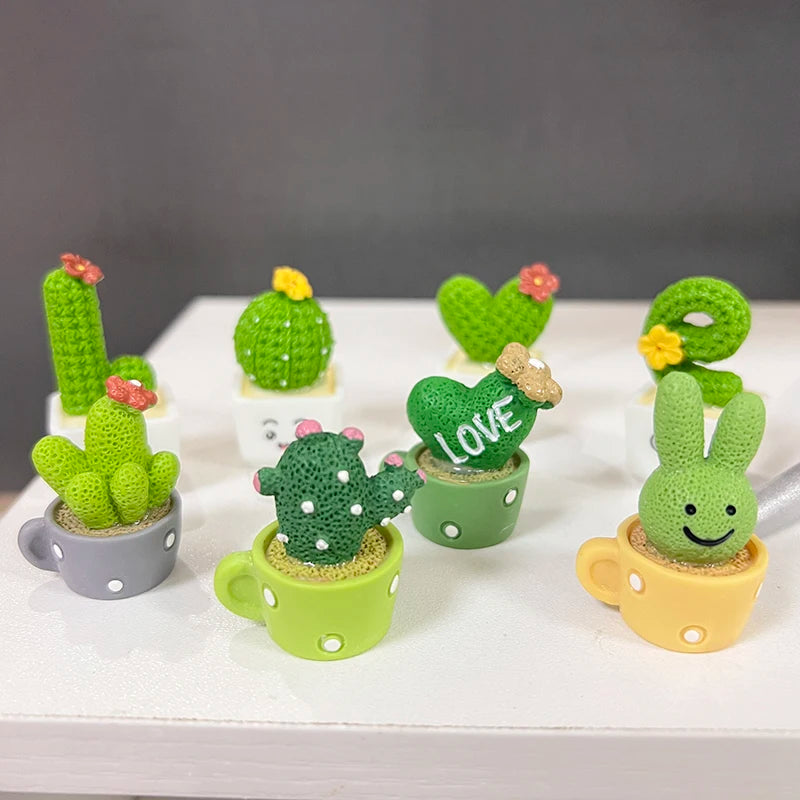 4Pcs/set Resin Succulent Cactus Mini Green Plant Bonsai Small Tree Pot Car Office Home Living Room Decoration Wedding Party Gift