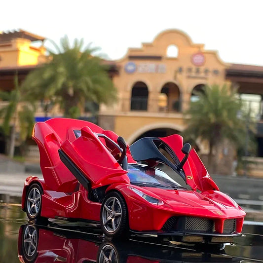 1:32 Ferrari Laferrari FXXK Toy Alloy Car Diecasts  Toy Vehicles Sound and light Car Model Collection Car Toys For Children