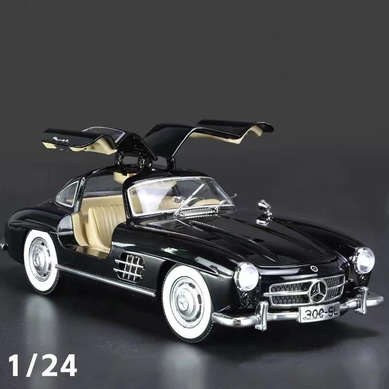 1:24 Scale Car Model Mercedes Benz 300SL Alloy car Model Classic Vintage Diecast Metal Sound Light Collecties Childrens Toy Gift