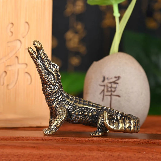 Antique Bronze Crocodile Miniature Figurines Vintage Brass Mini Alligator Statue Desk Ornaments Home Feng Shui Decor Crafts