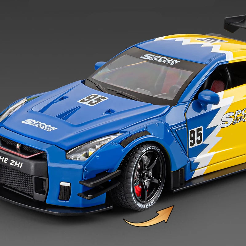 1/24 Nissan GTR GT-R R35 Alloy Sports Car Model Diecast Metal Racing Vehicles Car Model Sound and Light With Spray Kids Toy Gift