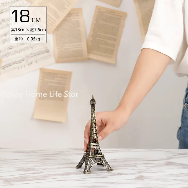 Bronze Paris Eiffel Tower Metal Crafts Home Decoration Accessories Figurine Statue Model Souvenir Home Interior Design