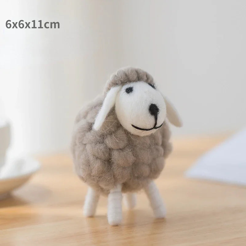 Handmade wool felt filled sheep small ornaments creative ins bedroom desktop home furnishings statue miniature crafts pendant