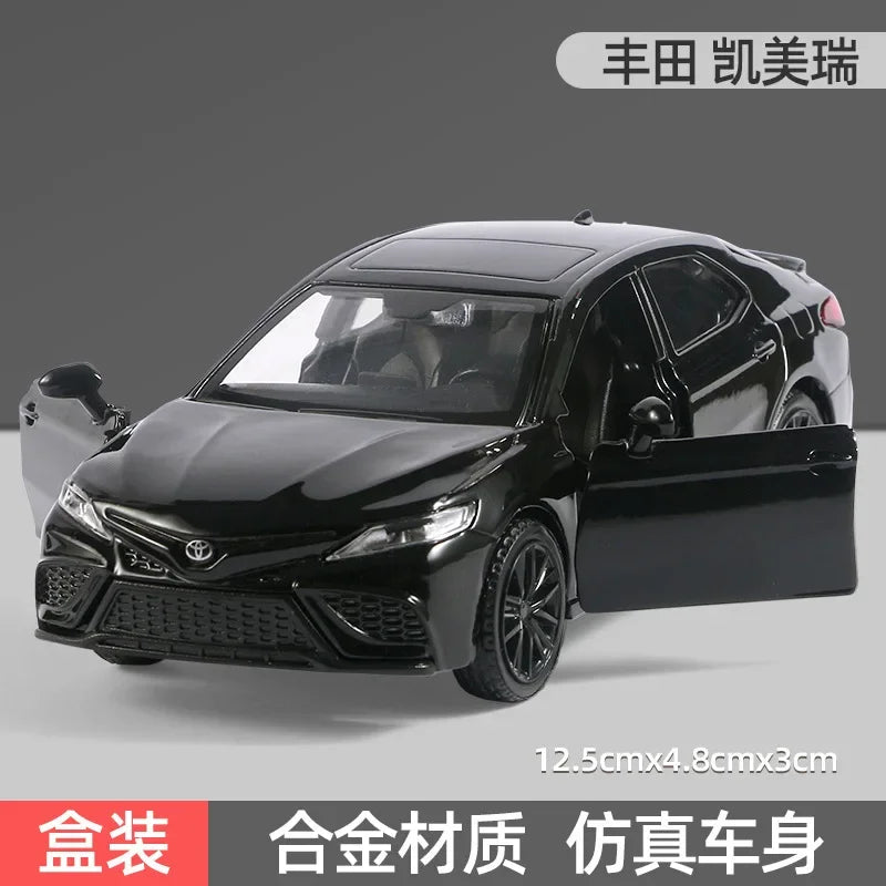 1:36 Toyota Camry XSE Toy Car Model For Children Diecast Vehicle Miniature Pull Back Collection Gift For Kid Boys ﻿D168