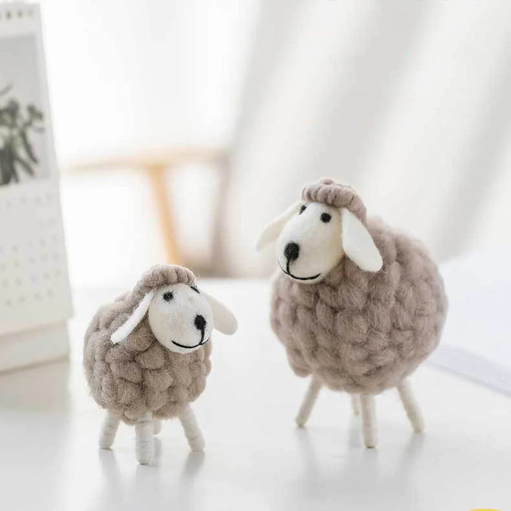 Mini Felt Sheep Figurines Small Ornament Christmas Holiday Wool Statue Miniature Party Supplies Home Decoration