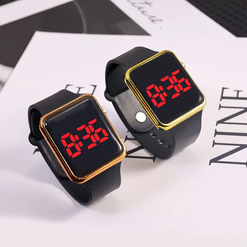 Sports Watch For Women And Men Electronic LED Digital Watch Fashion Casual Simple Silicone Female Watch Electronic Clock