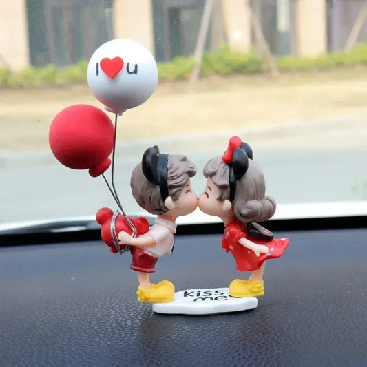 Mini Resin Couples Figurine Cute Lovers Balloon Ornament for Car Dashboard  Office Desktop Valentine's Day Gift Home Decor