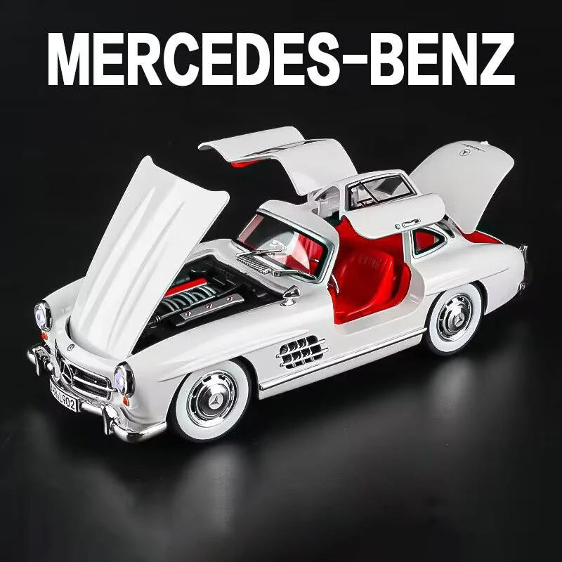 1:24 Scale Car Model Mercedes Benz 300SL Alloy car Model Classic Vintage Diecast Metal Sound Light Collecties Childrens Toy Gift