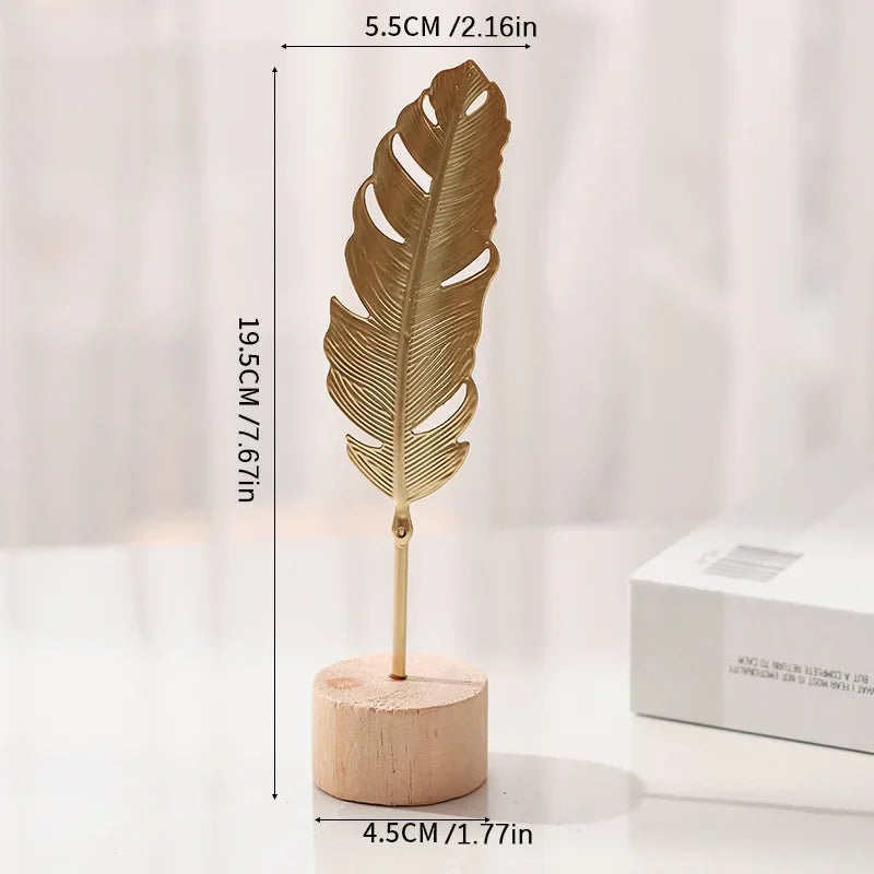 1pcs Golden Ginkgo Leaf Feather Metal Model Figurines Manual Desktop Crafts Ornaments Photo Props Statues Sculptures Home Decor