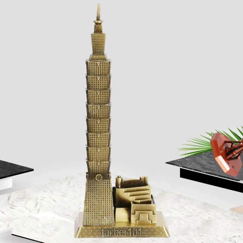 World Famous Landmark Statue of Liberty Big Ben Tower Bridge Golden Gate Replica